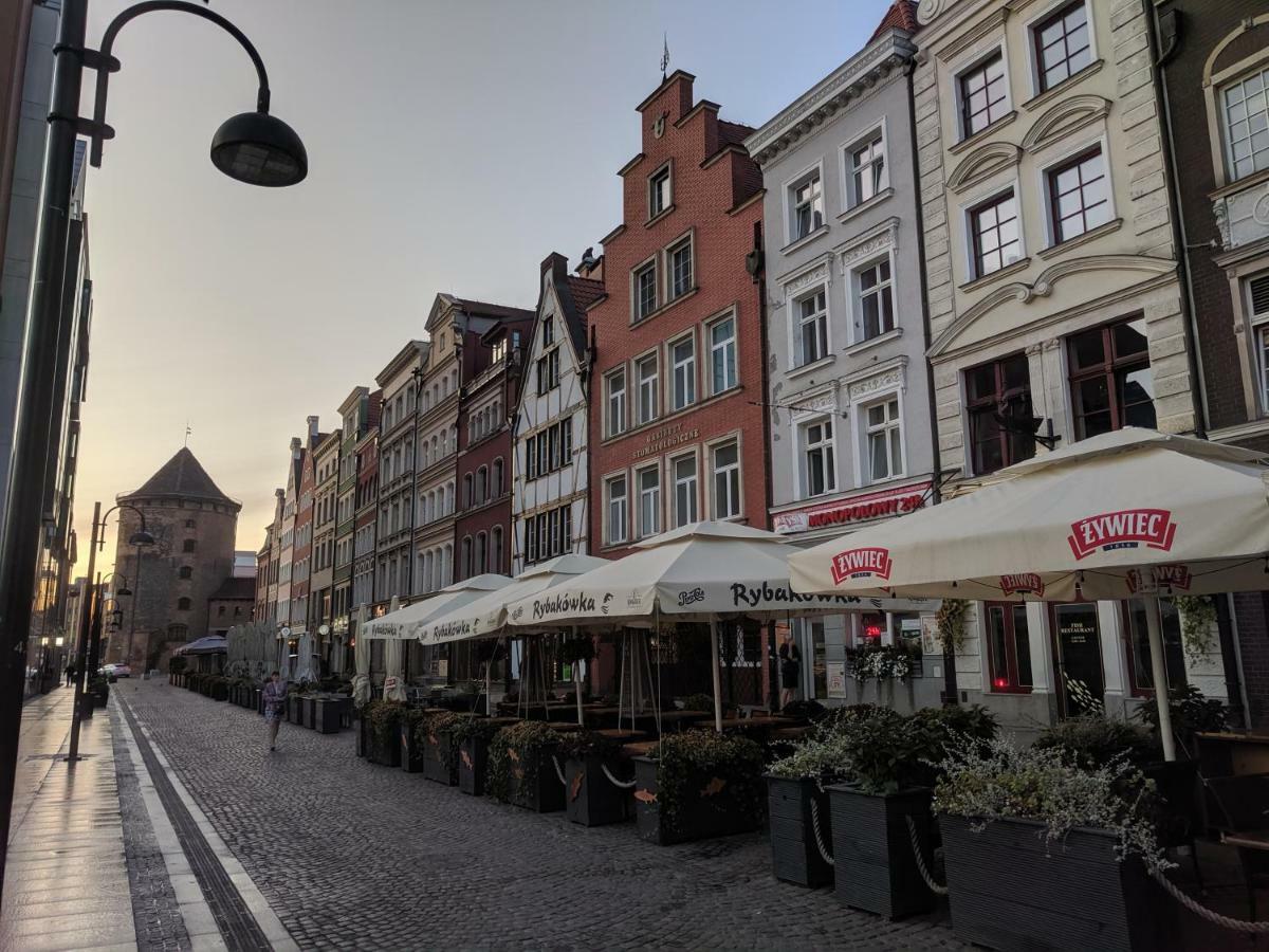 3-Rooms Apartment With Balcony By The Oldtown Gdansk Luaran gambar