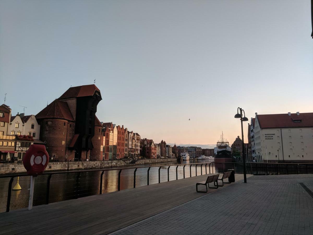 3-Rooms Apartment With Balcony By The Oldtown Gdansk Luaran gambar